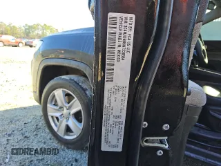 2022 Jeep Compass Latitude with VIN 3C4NJDBB6NT230564, listed as a Copart auction lot 47173935 with 50,362 mi miles and Clean Title. Bid and sale history available at DreamBid. Image 13.