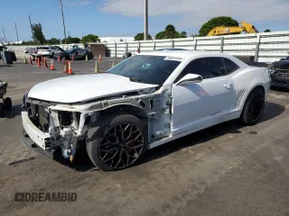 2015 Chevrolet Camaro LT z VIN 2G1FD1E30F9219359, wystawiony jako Copart lot #56681835 z przebiegiem 79 771 mil mil oraz Szkoda całkowita • Salvage title. Historia ofert i sprzedaży dostępna na DreamBid. Obrazek 1.