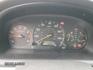 2002 Honda Accord LX z VIN 3HGCG56412G708628, wystawiony jako Copart lot #57347935 z przebiegiem 146 894 mil mil oraz Szkoda całkowita • Salvage title. Historia ofert i sprzedaży dostępna na DreamBid. Obrazek 9.