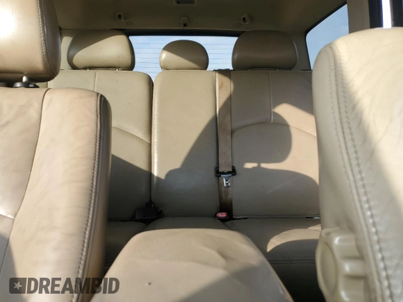 2005 Mazda Tribute i with VIN 4F2YZ02Z95KM44817, listed as a Copart auction lot 85033344 with 258,976 mi miles and Salvage Title. Bid and sale history available at carsss.com. Image 10.