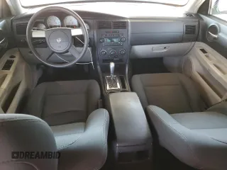 2007 Dodge Charger z VIN 2B3KA43G27H864237, wystawiony jako Copart lot #56039375 z przebiegiem 172 236 mil mil oraz Czysty tytuł • Clean title. Historia ofert i sprzedaży dostępna na DreamBid. Obrazek 8.