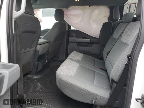 2023 Ford F-150 XL z VIN 1FTEW1EP1PKE10563, wystawiony jako Copart lot #50808675 z przebiegiem 30 670 mil mil oraz Szkoda całkowita • Salvage title. Historia ofert i sprzedaży dostępna na DreamBid. Obrazek 10.
