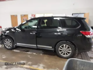 2014 Nissan Pathfinder S with VIN 5N1AR2MM5EC698528, listed as a IAAI auction lot 41270744 with 129,817 mi miles and . Bid and sale history available at DreamBid. Image 14.