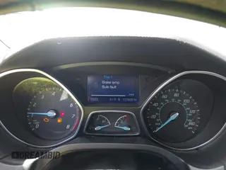 2013 Ford Focus SE with VIN 1FADP3F2XDL152112, listed as a IAAI auction lot 41839118 with 157,609 mi miles. Bid and sale history available at carsss.com. Image 7.