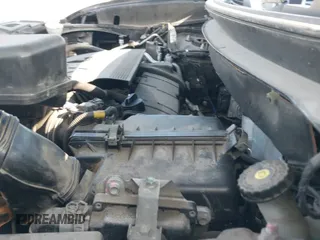 2018 Mitsubishi Outlander ES z VIN JA4AZ2A34JZ015011, wystawiony jako IAAI lot #43206028 z przebiegiem 131 173 mil mil oraz . Historia ofert i sprzedaży dostępna na DreamBid. Obrazek 19.