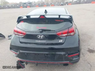 2020 Hyundai Veloster N with VIN KMHT36AH9LU004505, listed as a IAAI auction lot 41902590 with 131,799 mi miles. Bid and sale history available at carsss.com. Image 16.