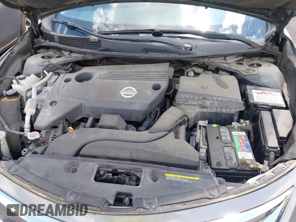 2014 Nissan Altima 2.5 S with VIN 1N4AL3AP8EC128555, listed as a IAAI auction lot 42193416 with 147,990 mi miles and . Bid and sale history available at carsss.com. Image 10.