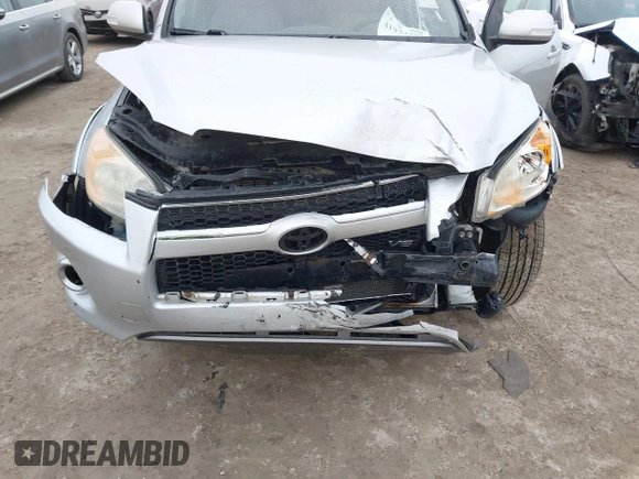 2009 Toyota RAV4 Ltd with VIN JTMBK31V09D003761, listed as a IAAI auction lot 41934227 with 141,823 mi miles. Bid and sale history available at carsss.com. Image 6.