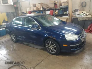 2006 Volkswagen Jetta 2.5L z VIN 3VWSF71K36M801993, wystawiony jako IAAI lot #41236263 z przebiegiem 223 084 mil mil oraz . Historia ofert i sprzedaży dostępna na DreamBid. Obrazek 1.