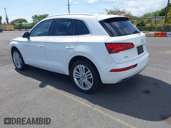 2018 Audi Q5 Premium Plus z VIN WA1BNAFY0J2239383, wystawiony jako IAAI lot #42384069 z przebiegiem 44 069 mil mil oraz . Historia ofert i sprzedaży dostępna na DreamBid. Obrazek 3.