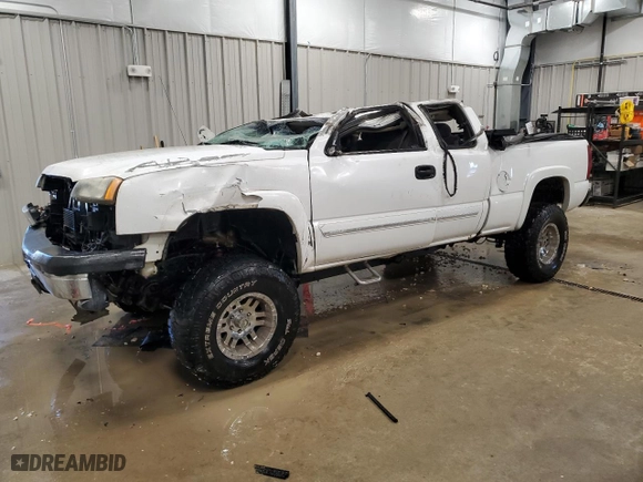 2003 Chevrolet Silverado 1500 LT with VIN 1GCEK19T53E190419, listed as a Copart auction lot 82379764 with 0 mi miles and Clean Title. Bid and sale history available at carsss.com. Image 1.