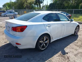 2009 Lexus IS 250 with VIN JTHBK262495093692, listed as a IAAI auction lot 41779640 with 195,379 mi miles. Bid and sale history available at carsss.com. Image 4.