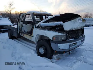 1998 Dodge 3500 z VIN 1B7MF3366WJ241288, wystawiony jako Copart lot #49095745 z przebiegiem Nie podano mil oraz Nie do naprawy • Non repairable. Historia ofert i sprzedaży dostępna na DreamBid. Obrazek 4.