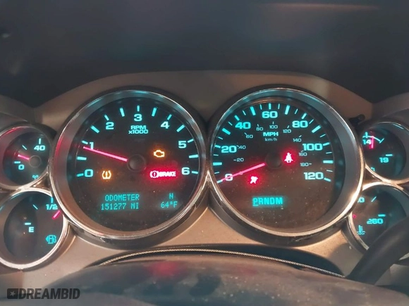 2011 Chevrolet Silverado 1500 LT with VIN 3GCPKSE37BG296592, listed as a IAAI auction lot 41768810 with 151,277 mi miles. Bid and sale history available at carsss.com. Image 7.