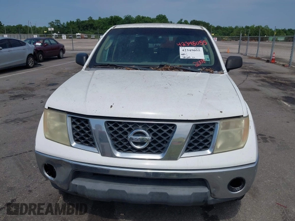 2008 Nissan Frontier SE z VIN 1N6AD07U78C416054, wystawiony jako IAAI lot #42345055 z przebiegiem 310 260 mil mil oraz . Historia ofert i sprzedaży dostępna na DreamBid. Obrazek 6.