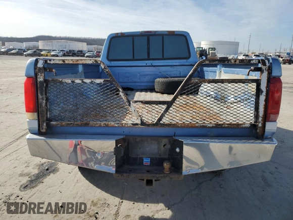1996 Ford F-250 with VIN 1FTHX26F8TEA06626, listed as a Copart auction lot 43053205 with Not provided miles and Salvage title. Bid and sale history available at DreamBid. Image 6.