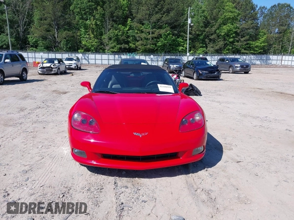 2005 Chevrolet Corvette with VIN 1G1YY34U755127969, listed as a IAAI auction lot 42188519 with 50,101 mi miles and . Bid and sale history available at DreamBid. Image 12.