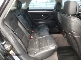 2009 Audi A8 4.2L z VIN WAUMV94E39N007602, wystawiony jako Copart lot #54664901 z przebiegiem 128 283 mil mil oraz Nie do naprawy • Non repairable. Historia ofert i sprzedaży dostępna na DreamBid. Obrazek 6.