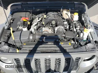 2022 Jeep Gladiator Overland z VIN 1C6HJTFG7NL164641, wystawiony jako Copart lot #47059905 z przebiegiem 23 811 mil mil oraz Szkoda całkowita • Salvage title. Historia ofert i sprzedaży dostępna na DreamBid. Obrazek 12.