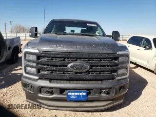 2024 Ford F-350 XL with VIN 1FT8W3BT0REF19303, listed as a Copart auction lot 88505855 with 5,453 mi miles and Salvage Title. Bid and sale history available at DreamBid. Image 5.