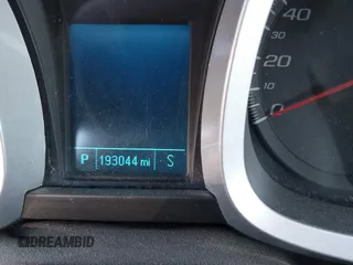 2014 Chevrolet Equinox LT z VIN 2GNALBEK2E6281242, wystawiony jako IAAI lot #41737656 z przebiegiem 193 044 mil mil oraz . Historia ofert i sprzedaży dostępna na DreamBid. Obrazek 7.