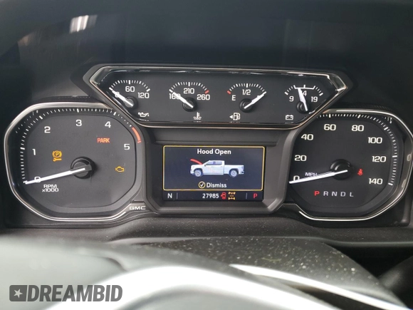 2018 GMC Sierra 2500HD SLE z VIN 1GT49MEY1PF165625, wystawiony jako Copart lot #58934545 z przebiegiem 27 985 mil mil oraz Szkoda całkowita • Salvage title. Historia ofert i sprzedaży dostępna na DreamBid. Obrazek 9.