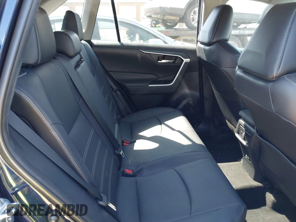 2019 Toyota RAV4 XLE Premium with VIN 2T3A1RFV4KW078806, listed as a IAAI auction lot 41877504 with 99,017 mi miles. Bid and sale history available at carsss.com. Image 8.