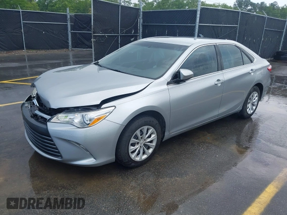 2015 Toyota Camry XLE with VIN 4T4BF1FK4FR483890, listed as a IAAI auction lot 42088503 with 189,058 mi miles and . Bid and sale history available at DreamBid. Image 17.