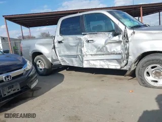 2005 Toyota Tundra SR5 with VIN 5TBET34125S464051, listed as a IAAI auction lot 41551540 with 374,191 mi miles. Bid and sale history available at carsss.com. Image 6.