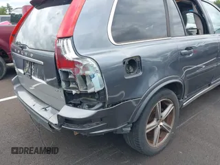 2009 Volvo XC90 с VIN YV4CF982891502118, выставлен на аукционе IAAI как лот 42233160 с пробегом 196 329 миль миль и . История ставок и продаж доступна на DreamBid. Изображение 6.