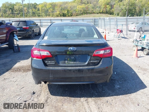 2015 Subaru Legacy 2.5i z VIN 4S3BNBA65F3073803, wystawiony jako IAAI lot #40507339 z przebiegiem 69 390 mil mil oraz . Historia ofert i sprzedaży dostępna na DreamBid. Obrazek 16.