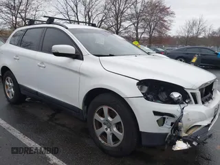 2012 Volvo XC60 3.2L с VIN YV4952DL5C2294865, выставлен на аукционе IAAI как лот 41941625 с пробегом 180 020 миль миль и . История ставок и продаж доступна на DreamBid. Изображение 12.