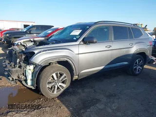 2022 Volkswagen Atlas SE with VIN 1V2DP2CA9NC533465, listed as a IAAI auction lot 41108974 with 74,684 mi miles and . Bid and sale history available at DreamBid. Image 2.