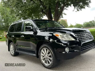 2011 Lexus LX 570 z VIN JTJHY7AXXB4072252, wystawiony jako Copart lot #60939075 z przebiegiem 115 324 mil mil oraz Czysty tytuł • Clean title. Historia ofert i sprzedaży dostępna na DreamBid. Obrazek 1.