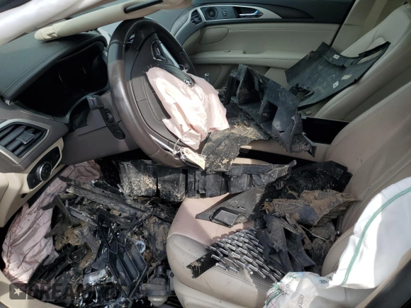 2020 Lincoln MKZ Reserve with VIN 3LN6L5F95LR609041, listed as a Copart auction lot 53753615 with 53,131 mi miles and Salvage Title. Bid and sale history available at DreamBid. Image 7.