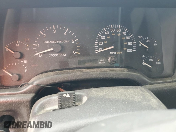 1999 Jeep Cherokee Sport с VIN 1J4FT68S9XL552299, выставлен на аукционе Copart как лот 58045135 с пробегом Не указан миль и Списание • Salvage title. История ставок и продаж доступна на DreamBid. Изображение 9.