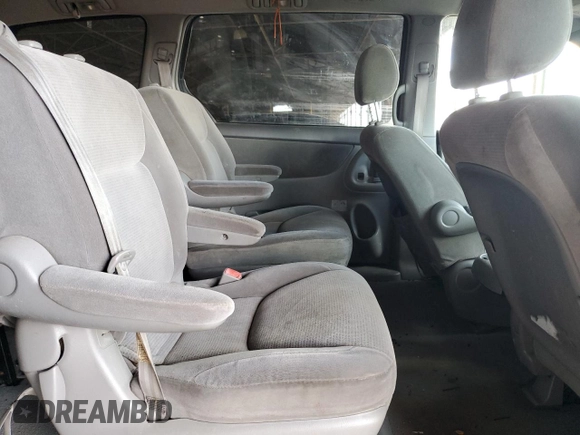 2004 Toyota Sienna CE with VIN 5TDZA23C94S187828, listed as a Copart auction lot 49094645 with 236,132 mi miles and Salvage Title. Bid and sale history available at carsss.com. Image 11.