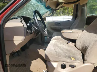 1999 Ford F-150 с VIN 1FTRF18W7XNB96181, выставлен на аукционе Copart как лот 76442364 с пробегом 143 813 миль миль и Списание • Salvage title. История ставок и продаж доступна на DreamBid. Изображение 7.