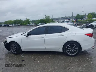 2015 Acura TLX Technology z VIN 19UUB2F57FA022382, wystawiony jako IAAI lot #42340632 z przebiegiem 92 529 mil mil oraz . Historia ofert i sprzedaży dostępna na DreamBid. Obrazek 15.
