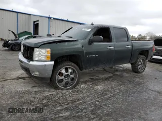 2013 Chevrolet Silverado 1500 LT with VIN 3GCPKSE77DG240772, listed as a Copart auction lot 51234305 with 0 mi miles and Salvage Title. Bid and sale history available at carsss.com. Image 1.