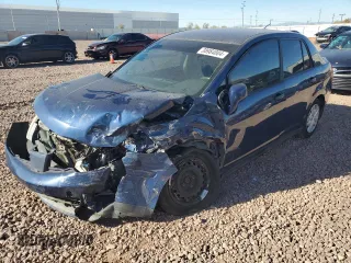 2010 Nissan Versa S z VIN 3N1BC1AP2AL422909, wystawiony jako Copart lot #38984804 z przebiegiem Nie podano mil oraz Szkoda całkowita • Salvage title. Historia ofert i sprzedaży dostępna na DreamBid. Obrazek 1.