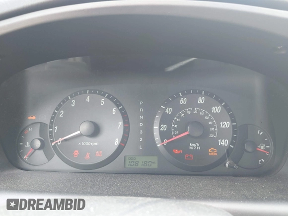 2004 Hyundai Elantra GLS z VIN KMHDN46D14U790939, wystawiony jako IAAI lot #42194909 z przebiegiem 108 180 mil mil oraz . Historia ofert i sprzedaży dostępna na DreamBid. Obrazek 7.