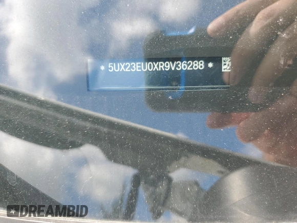 2024 BMW X5 xDrive40i with VIN 5UX23EU0XR9V36288, listed as a Copart auction lot 60028085 with Not provided miles and Salvage title. Bid and sale history available at DreamBid. Image 13.