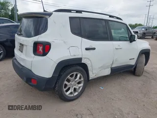 2018 Jeep Renegade Latitude with VIN ZACCJABB2JPH42684, listed as a IAAI auction lot 42130246 with Not Provided miles and . Bid and sale history available at carsss.com. Image 4.