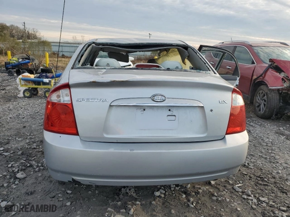 2006 Kia Spectra EX with VIN KNAFE121865325902, listed as a Copart auction lot 89374945 with 171,429 mi miles and Salvage Title. Bid and sale history available at carsss.com. Image 6.