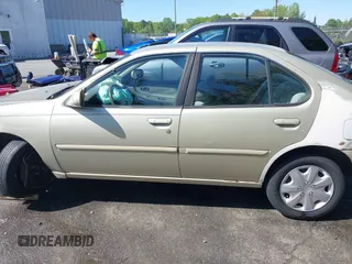 1998 Nissan Altima XE with VIN 1N4DL01D9WC159686, listed as a IAAI auction lot 42051686 with 219,699 mi miles and . Bid and sale history available at DreamBid. Image 14.