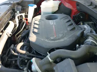 2017 Kia Sorento EX z VIN 5XYPH4A19HG325385, wystawiony jako IAAI lot #42481705 z przebiegiem 70 270 mil mil oraz . Historia ofert i sprzedaży dostępna na DreamBid. Obrazek 19.