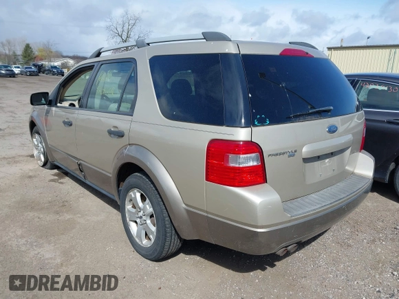 2005 Ford Freestyle SE with VIN 1FMZK04195GA48126, listed as a IAAI auction lot 42046818 with 0 mi miles. Bid and sale history available at carsss.com. Image 3.