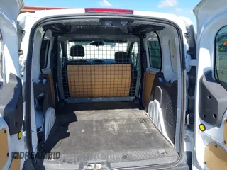 2014 Ford Transit Connect XLT с VIN NM0LS6F71E1159509, выставлен на аукционе IAAI как лот 42292596 с пробегом 141 174 миль миль и . История ставок и продаж доступна на DreamBid. Изображение 17.