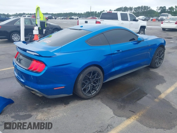 2019 Ford Mustang GT with VIN 1FA6P8CF2K5141734, listed as a IAAI auction lot 42303880 with 152,560 mi miles and . Bid and sale history available at DreamBid. Image 4.